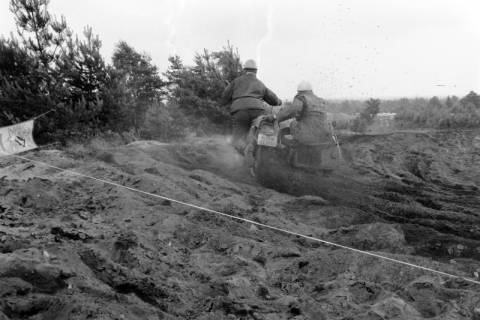 ARH NL Dierssen 1497/0017, Harz-Heide-Fahrt für Motorräder, Munster, 1965