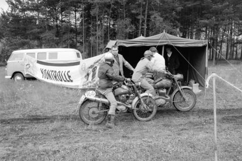 ARH NL Dierssen 1497/0029, Harz-Heide-Fahrt für Motorräder, Munster, 1965