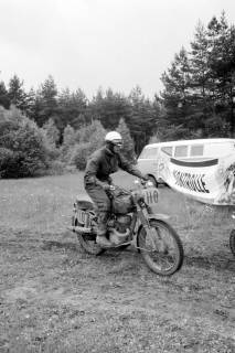 ARH NL Dierssen 1497/0030, Harz-Heide-Fahrt für Motorräder, Munster, 1965
