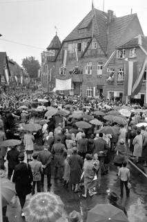 ARH NL Dierssen 1506/0017, Besuch von Prinzessin Beatrix und Claus von Amsberg, Hitzacker, 1965