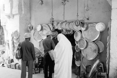 ARH NL Dierssen 1517/0030, Souk, Tunis, 1966