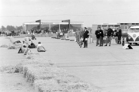 ARH NL Dierssen 1534/0018, Go-Kart-Rennen des ADAC, Langenhagen, 1966