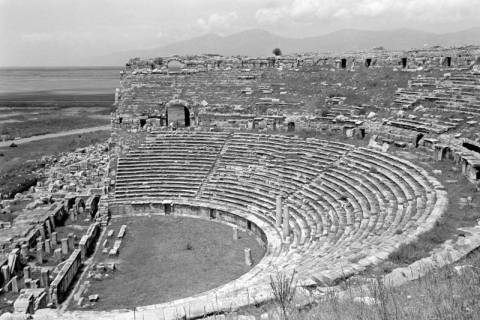 ARH NL Dierssen 1561/0013, Theater von Milet, 1967