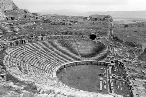 ARH NL Dierssen 1561/0017, Theater von Milet, 1967