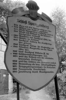 ARH NL Dierssen 1574/0008, Schild "Schloss Spangenberg", 1967