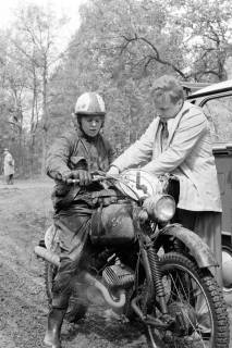 ARH NL Dierssen 1592/0009, Harz-Heide-Fahrt für Motorräder, Celle, 1968