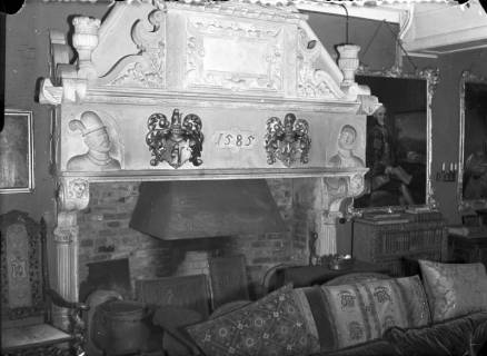 ARH NL Dierssen G 153, Im Münchhausenschen Schloss, Lauenau, 1949