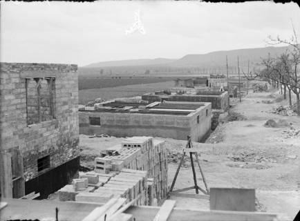 ARH NL Dierssen G 201, Baustelle "Selbsthilfe" am Grasweg, Springe, 1949