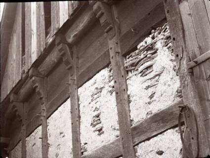 ARH NL Kageler 2110, Konsolen an einem Bauernhaus, Godshorn, 1940