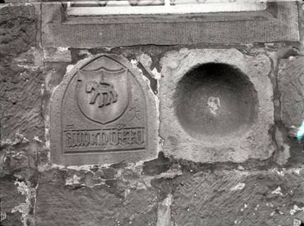 ARH NL Kageler 2128, Steine an der Nordseite der Kirche, Hohenbostel, 1940