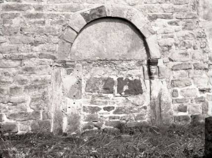 ARH NL Kageler 2229, Romanisches Portal an der St. Alexandri Kirche, Luttringhausen, 1940