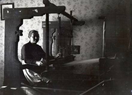 ARH NL Kageler 3261, Frau Kageler(?) am Webstuhl, Bothmer, ohne Datum