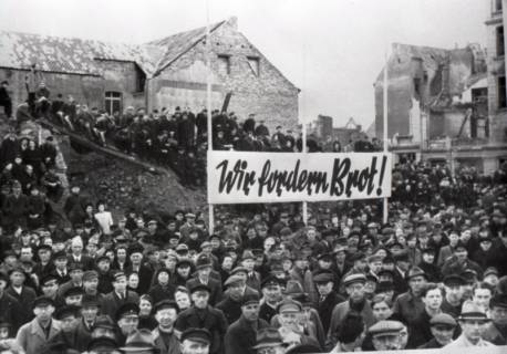 ARH NL Koberg 11722, Demonstration, Hannover, 1947