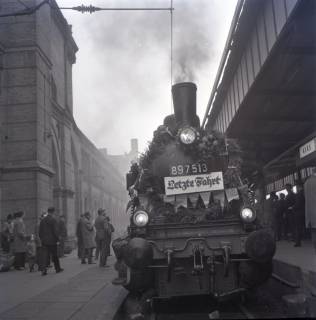 ARH NL Koberg 11852, Letzte Fahrt einer Dampflok auf den Hauptbahnhof Hannover, 1964