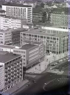 ARH NL Koberg 164, Blick vom Rathaus auf den Friedrichswall in Richtung Aegidientorplatz, Nord-LB, Kreissparkasse (früher Magdeburger Versicherung), Hannover, 1961