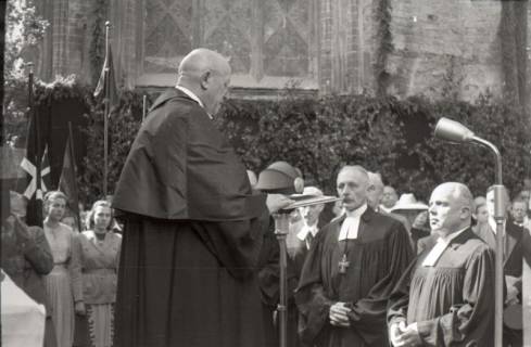 ARH NL Koberg 2455, Amtseinführung Landesbischof Dr. Dr. Hanns Lilje in der Marktkirche, Hannover, 1947