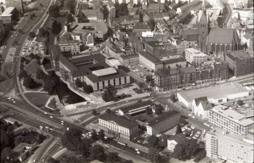 ARH NL Koberg 2625, Leineschloss und Marktkirche, Hannover, 1971