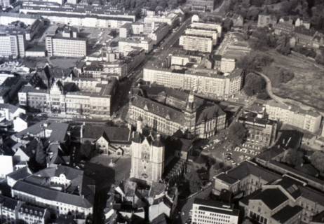 ARH NL Koberg 4082, Altstadt mit Domkirche St. Blasii, Burgplatz, Burg Dankwarderode und Rathaus, Braunschweig, 1961