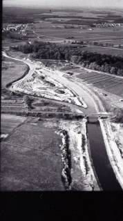 ARH NL Koberg 4452, Ausbau und Wasserregelung im Gebiet der Großen Aue, zwischen Bahrenburg und Bad Holzhausen, 1960