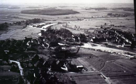 ARH NL Koberg 4463, Ausbau und Wasserregelung im Gebiet der Großen Aue, zwischen Bahrenburg und Bad Holzhausen, 1960