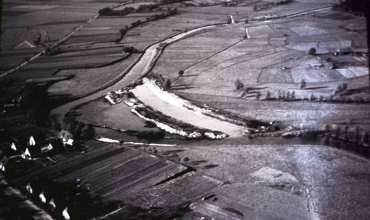 ARH NL Koberg 4474, Ausbau und Wasserregelung im Gebiet der Großen Aue, zwischen Bahrenburg und Bad Holzhausen, 1960