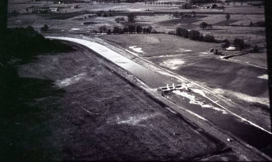 ARH NL Koberg 4475, Ausbau und Wasserregelung im Gebiet der Großen Aue, zwischen Bahrenburg und Bad Holzhausen, 1960