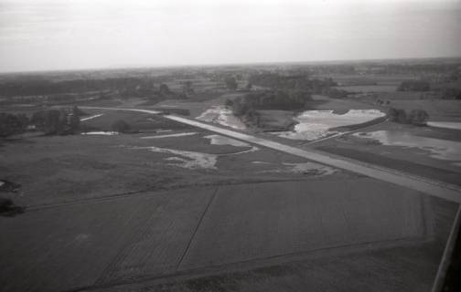 ARH NL Koberg 4501, Ausbau und Wasserregelung im Gebiet der Großen Aue, zwischen Bahrenburg und Bad Holzhausen, 1960
