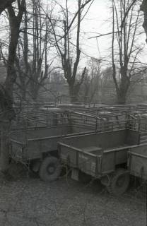 ARH NL Koberg 5816, Alliierte Lastwagen in der Herrenhäuser Allee, Hannover, 1948