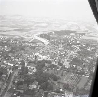 ARH NL Koberg 5963, Elze mit Straßenbaustelle, 1958