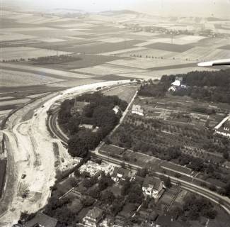 ARH NL Koberg 5966, Straßenbaustelle, Elze, 1958