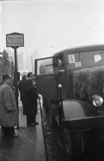 ARH NL Koberg 689, Notverkehr der Behelfsstraßenbahn in der Podbielskistraße, Hannover, 1946