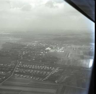 ARH NL 8435, Wohnsiedlungen (Einfamilienhäuser), Feldarbeit, Industrie , 1957