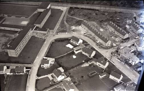 ARH NL Koberg 8446, Wochenmarkt auf dem Stephansplatz , 1957