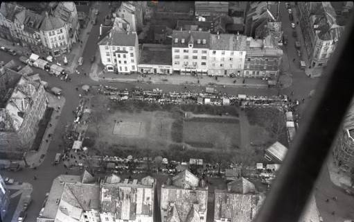 ARH NL Koberg 8451, Wochenmarkt auf dem Stephansplatz , 1957