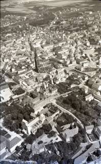 ARH NL Koberg 8569, Hildesheimer Dom und St. Andreaskirche, Hildesheim, 1957