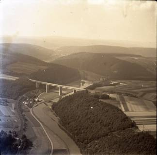 ARH NL Koberg 8615, Autobahnbrücke über die Werra bei Hedemünden , 1957
