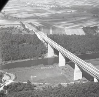 ARH NL Koberg 8620, Autobahnbrücke über die Werra bei Hedemünden , 1957