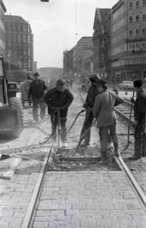 ARH NL Koberg 925, Straßenbahngleisarbeiten in der Georgstraße, Hannover, 1971