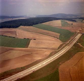 ARH NL Koberg 9979, Baustelle Autobahn 7 zwischen den Anschlussstellen Northeim Nord und Echte (westlich von Wiebrechtshausen), 1957