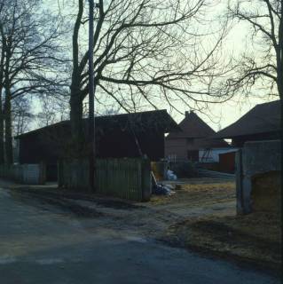 ARH NL Machinowski 50, Einfahrt eines Hofes, Katensen, 1981