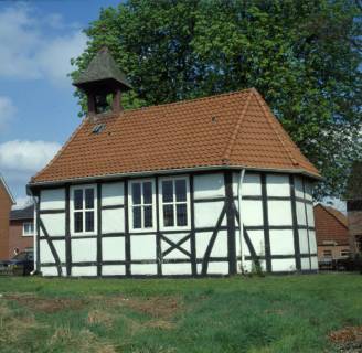 ARH NL Machinowski 437, Christus-Kapelle, Mardorf, 1979