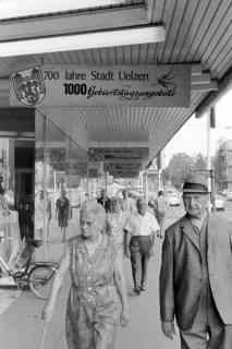 ARH NL Mellin 01-112/0011, Geburtstagsangebote in Ladengeschäften zum Jubiläum "700 Jahre Stadt Uelzen", Uelzen, ohne Datum