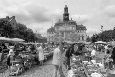 ARH NL Mellin 01-174/0018, Markt vor dem Rathaus, Lüneburg, ohne Datum