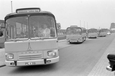 ARH NL Mellin 01-182/0013, Busse vom Schülerverkehr Landkreis Peine, ohne Datum