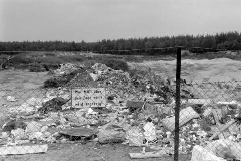 ARH NL Mellin 01-194/0013, Müllberg auf dem Gelände einer Ölschlammkuhle, ohne Datum