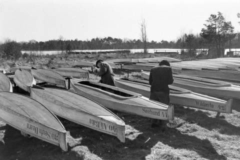 ARH NL Mellin 02-011/0015, Lackieren von Paddelbooten, ohne Datum