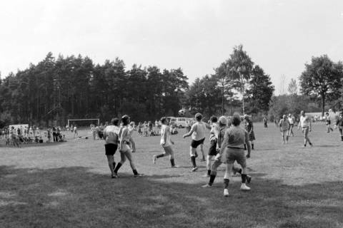 ARH NL Mellin 02-064/0002, Zwangloses Fußballspiel, ohne Datum