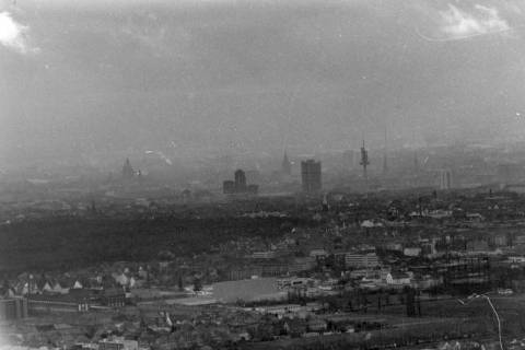 ARH NL Mellin 02-071/0013, Blick von Norden auf Hannover, ohne Datum