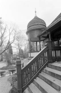 ARH NL Mellin 02-109/0002, Blick auf den Pavillon am Rathaus und den dahinterliegenden Stadtpark, Bad Sachsa, ohne Datum