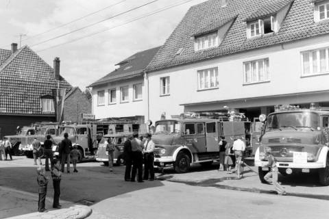 ARHNL Mellin 02-123/0006, Tag der offenen Tür(?) der Feuerwehr Burgdorf, um 1975